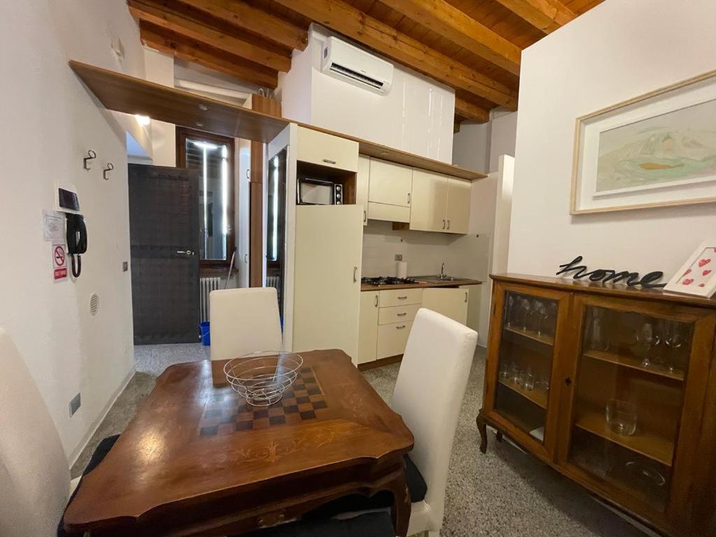 Apartamento Residenza Giulietta Capuleti Verona Exterior foto